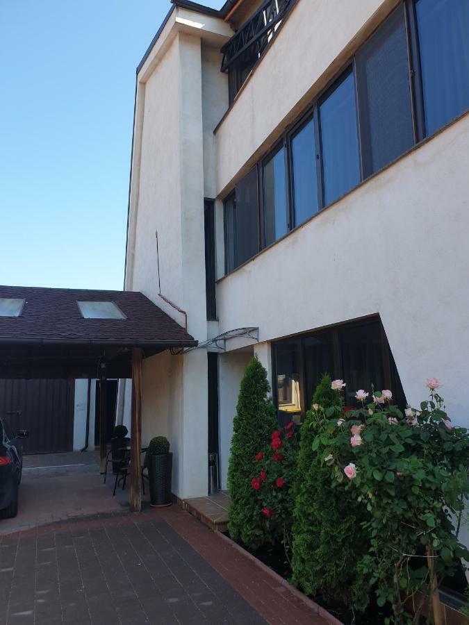 La Cristina Hotel Slatina  Exterior photo